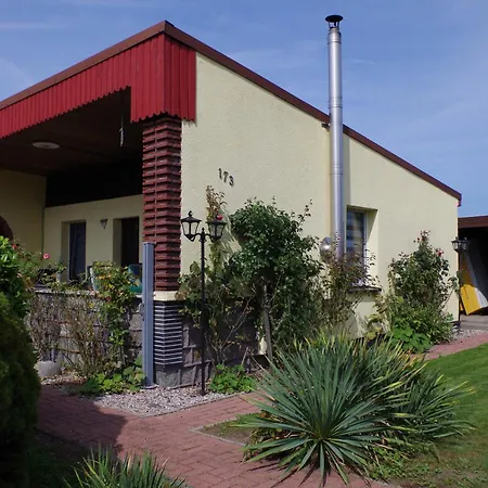 Ostseebodden Nyaraló *